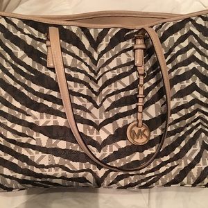 Authentic Michael Kors Large handbag